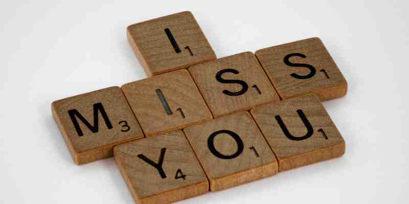 Blocks spelling 'I miss you'