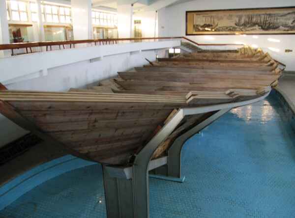 Song Dynasty Ancient Ship of Quanzhou Bay